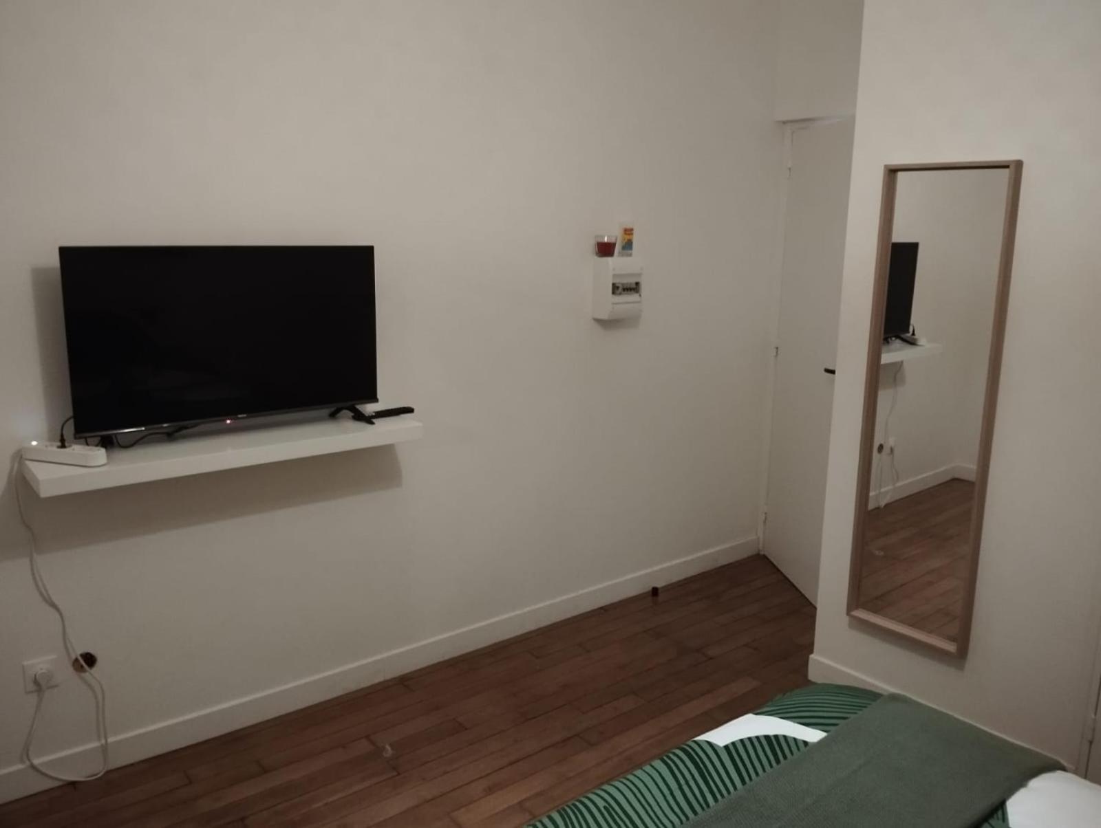 Chambre Verte Proche De Stade De France بيارفيت-سور-سين المظهر الخارجي الصورة